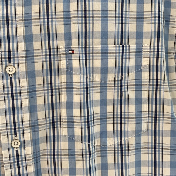Tommy Hilfiger Men’s plaid button up t-shirt - size XL - Picture 2 of 4